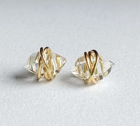 Natural Raw Herkimer Diamond Wire Studs 925 Sterling Silver Dainty Studs Minimalist Earrings Raw Crystal Wire Wrapped Studs Raw Herkimer Earrings Gift for Her (gold) in Saudi Arabia
