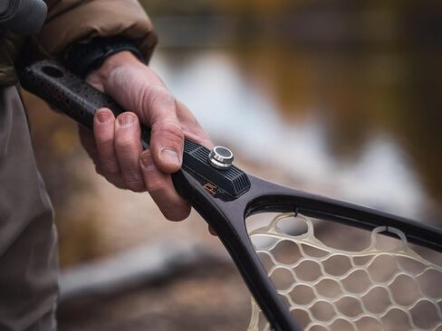 Broder Net Clip - The Ultimate Net Holder for Fly Fishing, Black in Saudi Arabia