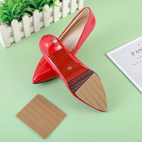 Shoe Heel Pads, Shoe Heel Repair Kit 4 Pcs Adhesive Stickers Anti Slip Thickness Cushion Sole Stick Protector Replacement Kit for Repair Leather Shoes in Kuwait