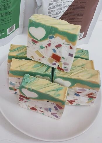Sixbright, HANDMADE in USA ORGANIC INGREDIENTS COLD PROCESS BAR SOAP-CRUELTY FREE-FOR MEN WOMEN-ALL SKIN TYPES- 4 oz. (PACK of 1) CONFETTI (BLUE CONFETTI-FIESTA SOAP, PEPPERMINT + TEA TREE) in Saudi Arabia