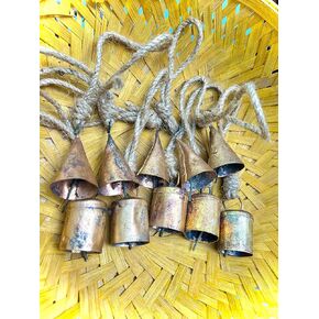 Bellshub Vintage Indian Tin Bells Rustic Chime Vintage Jingle Bell Cow Bells Christmas Tree Crafts Decoration 7CM