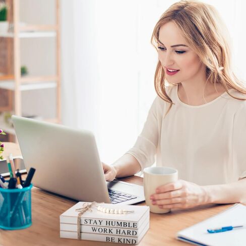 مجموعة كتب زخرفية من 3 قطع، ديكور منزلي أبيض، ديكور طاولة القهوة، كتب زخرفية مكدسة ريفية، كتب مكدسة للمنزل، طاولات القهوة، رفوف كومة ديكور المزرعة (نمط قديم) in Kuwait