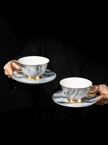 أكواب كابتشينو مع صحون 8 أونصة، مجموعة أكواب شاي صينية على شكل عظمة، هدايا الزفاف، هدايا حفل الزفاف، هدايا الترحيب بالمنزل الجديد، هدايا الخطوبة، تغليف الهدايا - مجموعة من 2، نمط رخامي وزخرفة ذهبية in Saudi Arabia