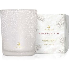 شمعة Thymes Frasier Fir Flocked 3 - تصميم جرة شمعة بيضاء - شموع كبيرة للمنزل معطرة برائحة التنوب السيبيري الهش وخشب الأرز وخشب الصندل - ديكور المنزل - شمعة العطلات (18 أونصة)
