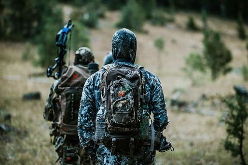 ALPS OutdoorZ Crossfire Hunting Pack، Realtree Edge in Saudi Arabia