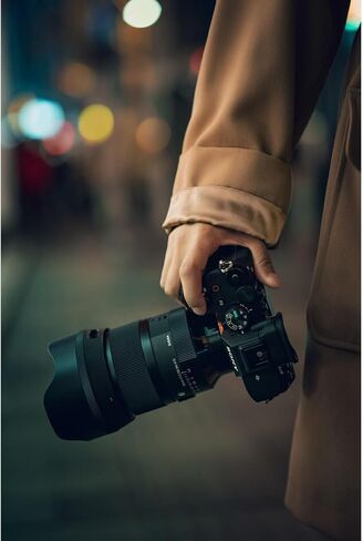 عدسة سيجما 50 مم F1.2 DG DN Art لكاميرات سوني E-Mount كاملة الإطار بدون مرآة 316965 حزمة مع حقيبة ظهر للتصوير الفوتوغرافي ديكو جير + طقم فلتر + بطاقة 64 جيجابايت + ملحقات فيديو الصور in Saudi Arabia