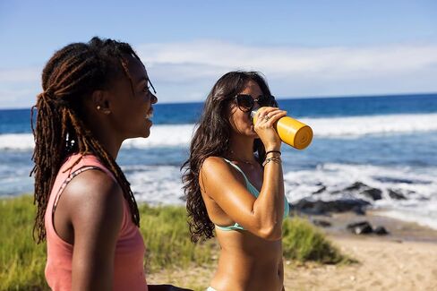 قارورة مائية بغطاء من القش بغطاء مرن للفم مقاس 24 أونصة in Kuwait