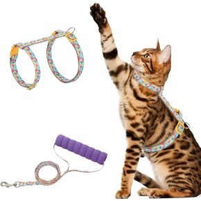 Cat Harness and Leash Set, Soft Adjuestable Harness for Cats, Safe Walking Travel Kitten Harness with Sponge Handle