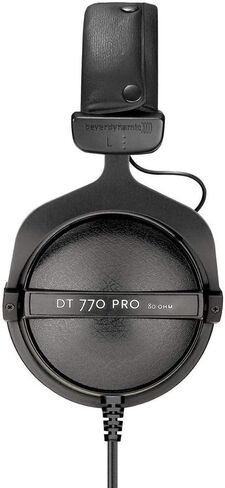 مجموعة سماعات الرأس Beyerdynamic DT 770 Pro X ذات الإصدار المحدود فوق الأذن مع حافظة سماعة الرأس الاحترافية ذات الهيكل الصلب من Deco Gear كاملة الحجم in Kuwait