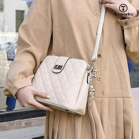 لطيف سلسلة المفاتيح الجمالية سحر سلسلة المفاتيح نجمة القلب الفراولة الوردي لحقيبة المفاتيح in Kuwait