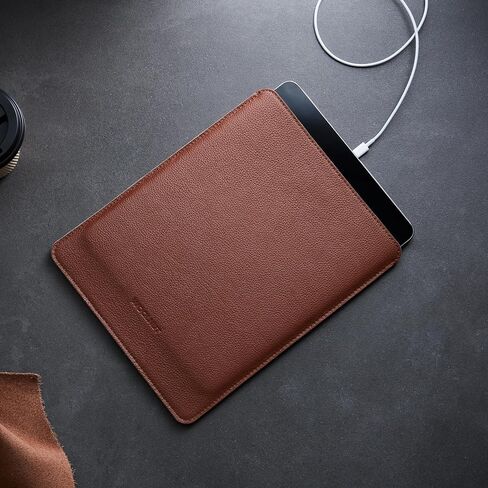 حافظة جلدية من الصوف لجهاز iPad Pro 11 بوصة وiPad Air 10.9/11 بوصة - بني كونياك، جلد محبب بالكامل، جزء داخلي من الصوف، غلاف مدمج، تصميم نحيف وبسيط in Saudi Arabia