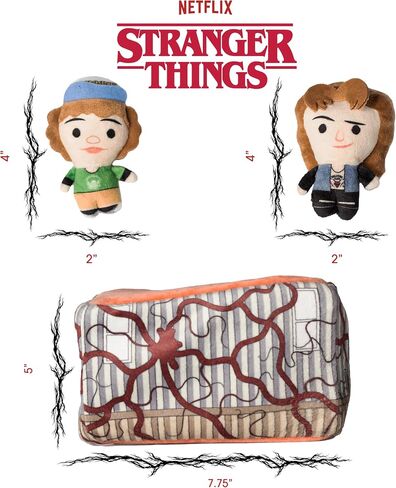 البضائع الرسمية لـ Stranger Things | ألعاب التعشيش للكلاب من القطيفة | داستن وإيدي في العرض الترويجي | صرير وإخفاء للعب التفاعلي! in Saudi Arabia