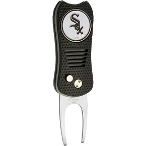 Team Golf MLB Switchblade Divot Tool with Double-Sided Magnetic Ball Marker, Features Patented Single Prong Design, Causes Less Damage to Greens, Switchblade Mechanism