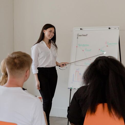 5 قطع مؤشرات قابلة للسحب للفصول الدراسية للأطفال، عصا مؤشر تلسكوبية للمعلم، مؤشر إصبع اليد طويل يمتد إلى 35 بوصة مع حبال لقراءة العروض التقديمية الناطقة للأطفال في المدرسة الابتدائية in Kuwait