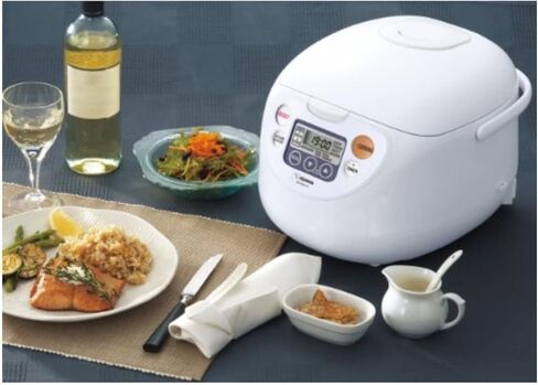 Zojirushi NS-WAC18-WD 10 أكواب (غير مطبوخة) جهاز طهي الأرز ميكوم وحزمة التدفئة مع حاوية الأرز (2 قطعة) in Kuwait