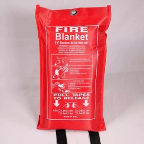 ISOP Fire Blanket Large 70 * 78 Inches – Fibreglass Fire Retardant Blanket – A-Grade Survival Blanket – Fire Suppressant Blanket – First Aid – Rescue Blanket for Home - Emergency Blanket