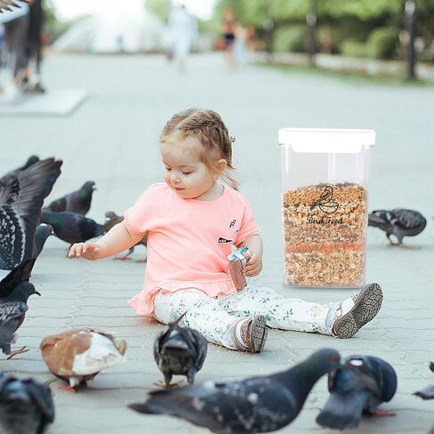 حاوية تخزين بذور الطيور، حاوية بذور الطيور محكمة الغلق سعة 2.3 لتر/80 أونصة مع كوب قياس مدمج، حاويات طعام الطيور بوزن 3 رطل مع فوهة صب مزدوجة، وموزع طعام للحيوانات الأليفة والكلاب والقطط in Kuwait