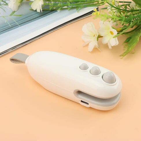 مانع تسرب الأكياس الصغيرة، 2 في 1 مانع تسرب الحرارة مع قطاعة، مانع تسرب الأكياس المحمولة القابلة لإعادة الشحن عبر USB مع سدادة حرارية مغناطيسية محمولة، أداة مطبخ للحفاظ على الطعام طازجًا والوجبات الخفيفة مقرمشة in Kuwait