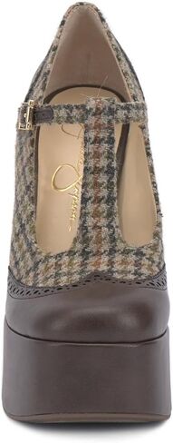 Jessica Simpson Selventa in Saudi Arabia