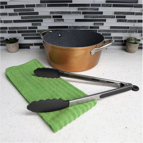 مقلاة هوائية بسلة 6 كوارت من كويزينارت مع تحكم في درجة الحرارة وشاشة رقمية (AIR-200، ستانلس ستيل وأسود) مع ملقط طعام من النايلون، وملعقتين من السيليكون وقفازين للفرن (4 قطع) in Kuwait