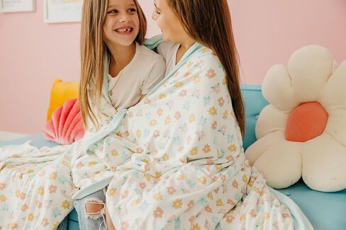 بطانية أطفال كوبر بيرل جامبو 3 طبقات: لحاف أطفال ناعم للأولاد والبنات | بطانية مريحة ومسامية للأطفال الصغار | لحاف بيبي لحديثي الولادة | 46x46 بوليستر/رايون فاخر | عدن in Kuwait