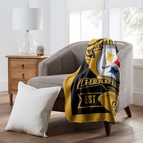 بطانية رمي الصوف للكبار من الجنسين من Northwest NFL in Kuwait