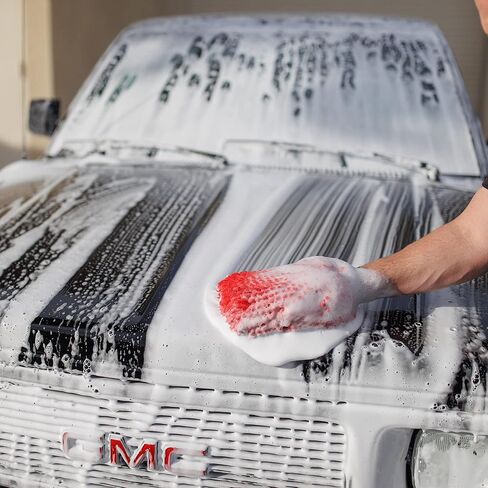 Jay Leno's Garage Car Essential Detailing Bucket Kit - Sprays, Liquids, Microfiber Towels, Applicators and Wash Mitt in Saudi Arabia