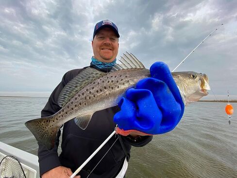 الطعوم الدوارة الأصلية من H&H لصيد الأسماك بوزن 3/8 أونصة in Kuwait