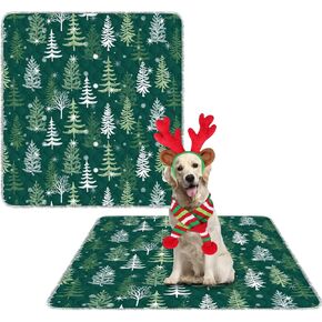 Washable Pee Pads for Dogs, 2 Pack 31.5'' x 35.5'' Christmas Green Super Absorbent Reusable Puppy Pads for Potty Training Floor Couch Bed and Crate