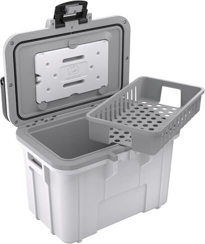 Pelican 8 Quart Personal Lunch Box Cooler in Saudi Arabia