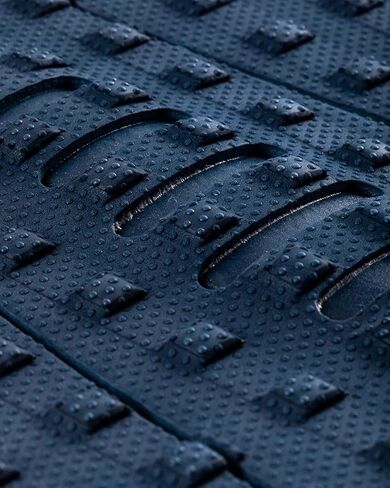 Creatures of Leisure Mick Fanning Thermo Lite Traction in Saudi Arabia