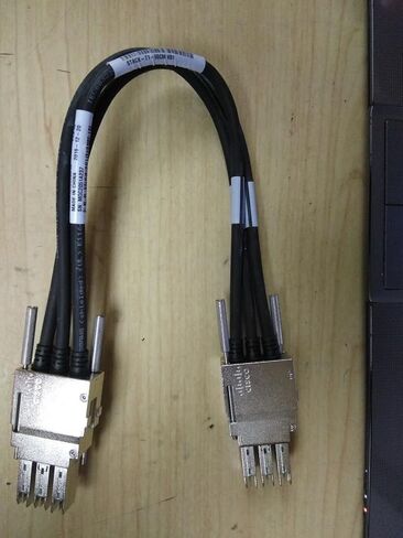 Cisco STACK-T1-50CM 50CM Type 1 التراص كابل جديد مختوم in Kuwait
