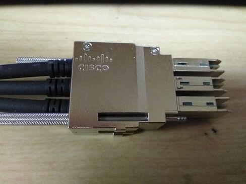 Cisco STACK-T1-50CM 50CM Type 1 التراص كابل جديد مختوم in Kuwait