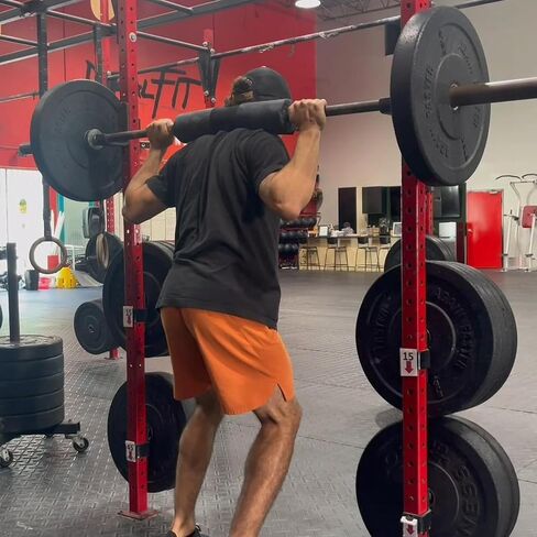 Barbell Pad Built-in Velcro Straps and Anti-slide Design for Hip Thrusts, Squats and Lunges, Neck & Shoulder Protective Pad - Fits Standard and Olympic Bars in Saudi Arabia