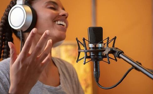 Neumann TLM 102 Black Cardioid Condenser Microphone Studio Set w/ Shock Mount MT in Saudi Arabia