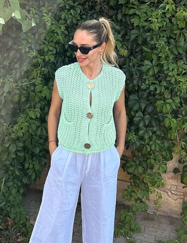 Womens Sleeveless Knit Cardigan Casual Cropped Button Down Sweater Vest Open Front Tops with Pockets in Kuwait