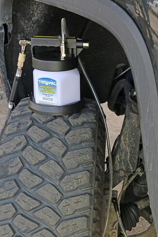 Mityvac MV6835 مجموعة الفرامل الهوائية الفاخرة التي تعمل بالهواء المضغوط ومجموعة نزيف القابض، خنق الإبهام للتحكم المتغير، قارنة التوصيل السريع، خزان 1.9 لتر in Saudi Arabia