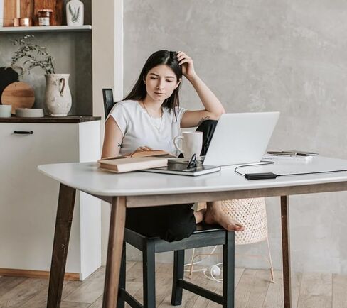 65W 45W AC Adapter Charger for Dell Laptop Charger, Dell inspiron 11 13 14 15 17 3000 5000 7000 Series laptops Round Connects Chargers（7.4mm and 4.5mm） in Kuwait