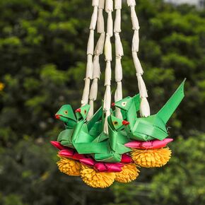 Small Palm Parrot Ring - Palm Leaf Parrot Hangings, Artificial Garlands for Indian Wedding Decorations Mehendi Haldi, Pooja Decorations, Mandir Backdrop, House Warming Décor - 5x6.5 Inch (Pack of 5)