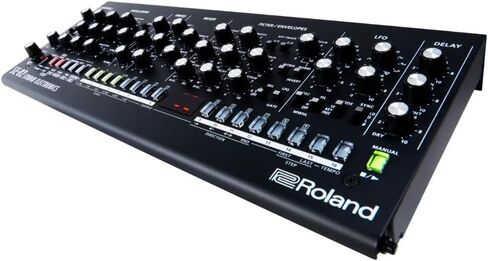 Roland SE-02 Boutique Designer Series Analog Synthesizer in Kuwait