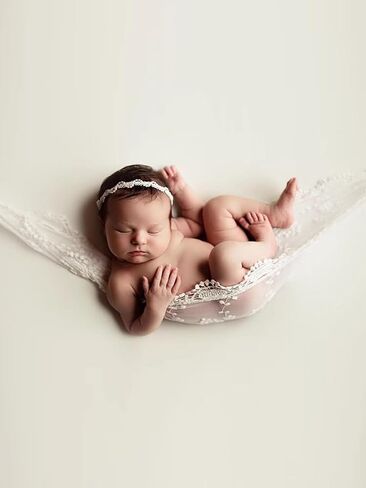 Luxury Baby Photography Props Blanket Newborn Photo Shoot Outfits Lace Blanket for Baby Boys Girls Wrap Photoshoot in Saudi Arabia