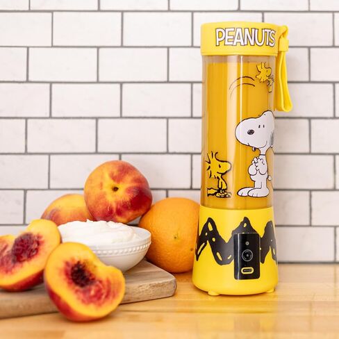 Uncanny Brands Minions USB-Rechargeable Portable Blender in Saudi Arabia