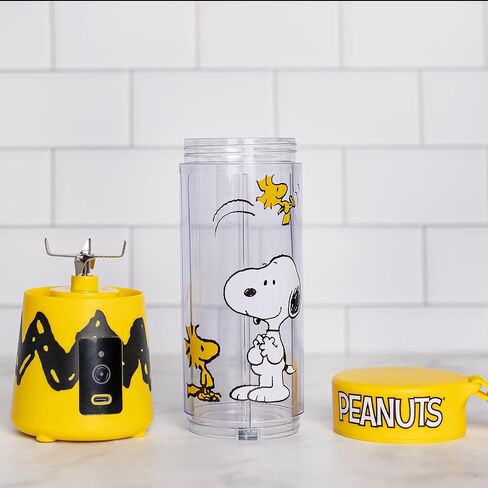 Uncanny Brands Minions USB-Rechargeable Portable Blender in Saudi Arabia