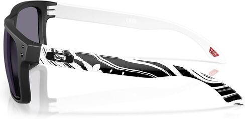 Oakley Men's OO9102 Holbrook Square Sunglasses, Matte Crystal Black/Prizm Black Polarized, 57 mm in Saudi Arabia