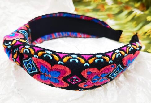 Boho Ethnic Wind Knotted Headbands Handmade Embroidered Blue Headbands Non-slip Elastic Vacation Headband for Women in Saudi Arabia