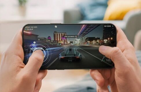 UNIQ OPX MATTE GLASS SCREEN PROTECTOR compatible with iPhone 16 Pro Max in Saudi Arabia