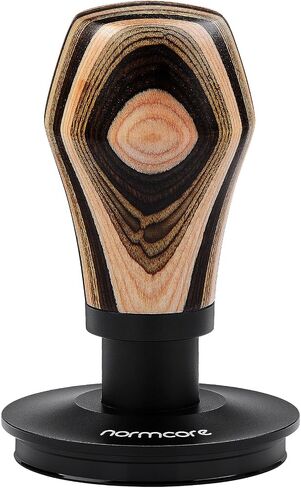 Normcore 53.3mm Espresso Coffee Tamper V4 - مكبس محمل بنابض مع قاعدة مسطحة مطلية بمادة PVD من التيتانيوم - 15 رطل / 25 رطل / 30 رطل، نوابض بديلة، مقبض من خشب الجوز الأمريكي الأصلي in Saudi Arabia