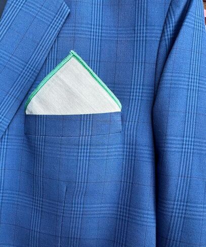 جيب رجالي مربع من الكتان مع حافة مطرزة ~ إكسسوارات البدلة لحفلات الزفاف والمناسبات الرسمية 24 سم × 24 سم in Kuwait