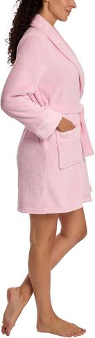 رداء Juicy Couture للسيدات فائق النعومة من القطيفة بياقة شال (الولايات المتحدة، ألفا، صغير، متوسط، عادي، عادي، وردي فاتح JC تيجان) in Saudi Arabia