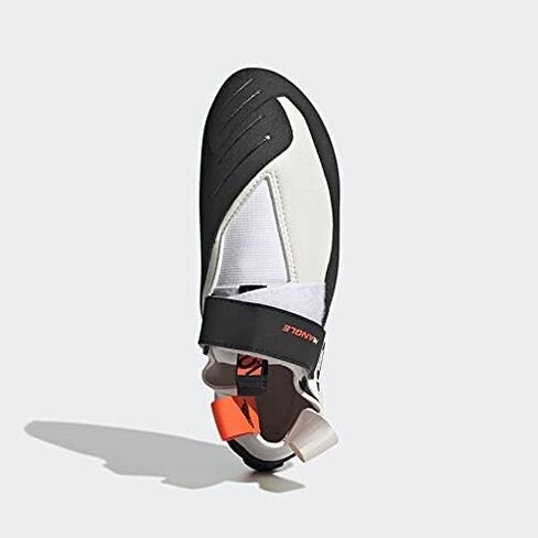 حذاء التسلق Five Ten Adidas Hiangle للسيدات in Kuwait